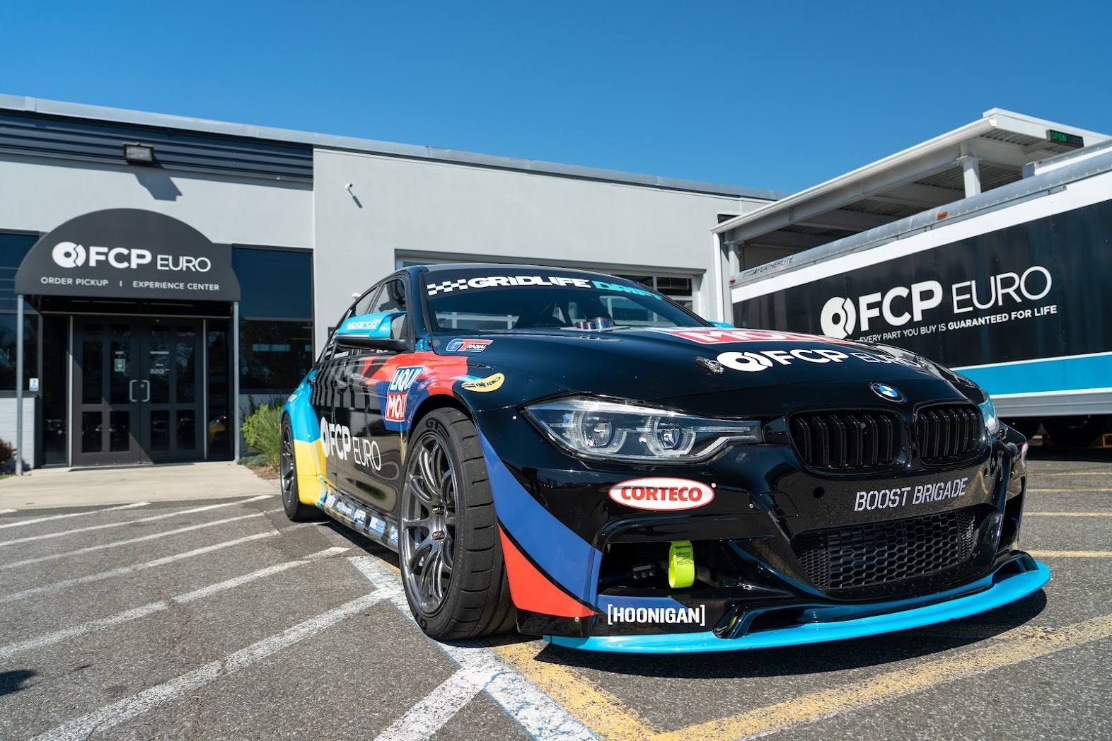 F30_Header.jpg