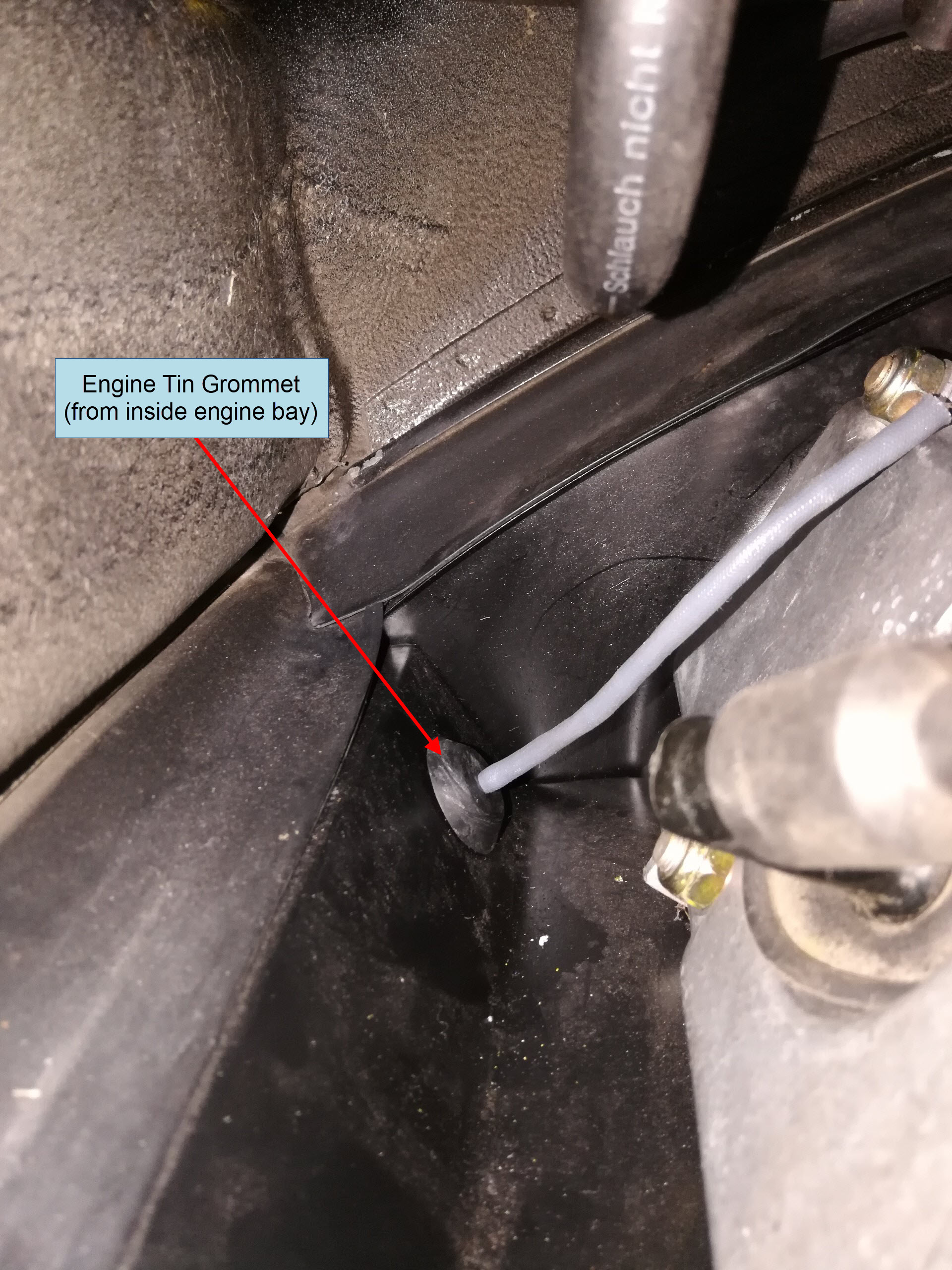 Air-cooled Porsche 911 oxygen sensor removal
