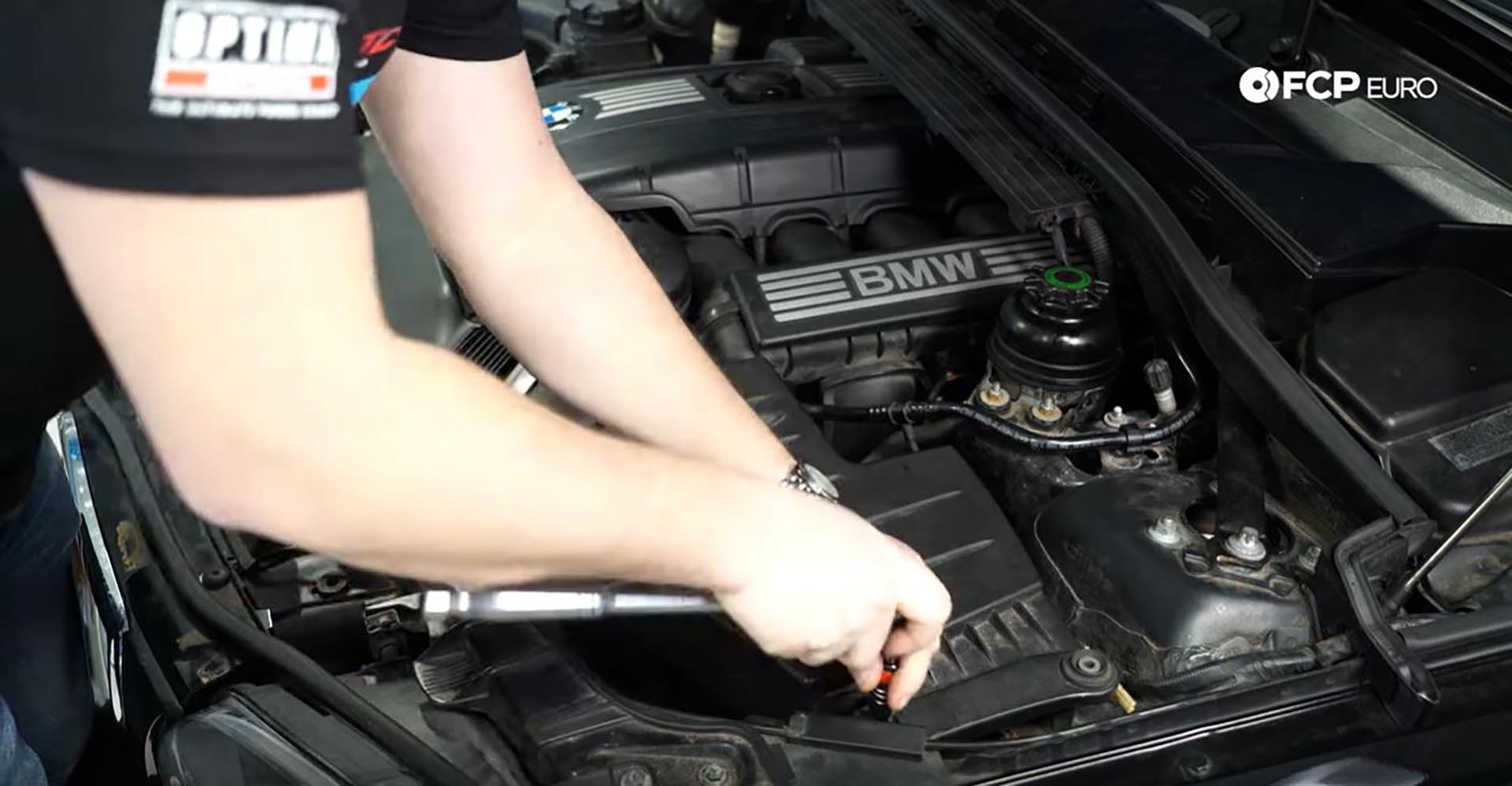 BMW Steering Rack airbox 10mm bolt removal