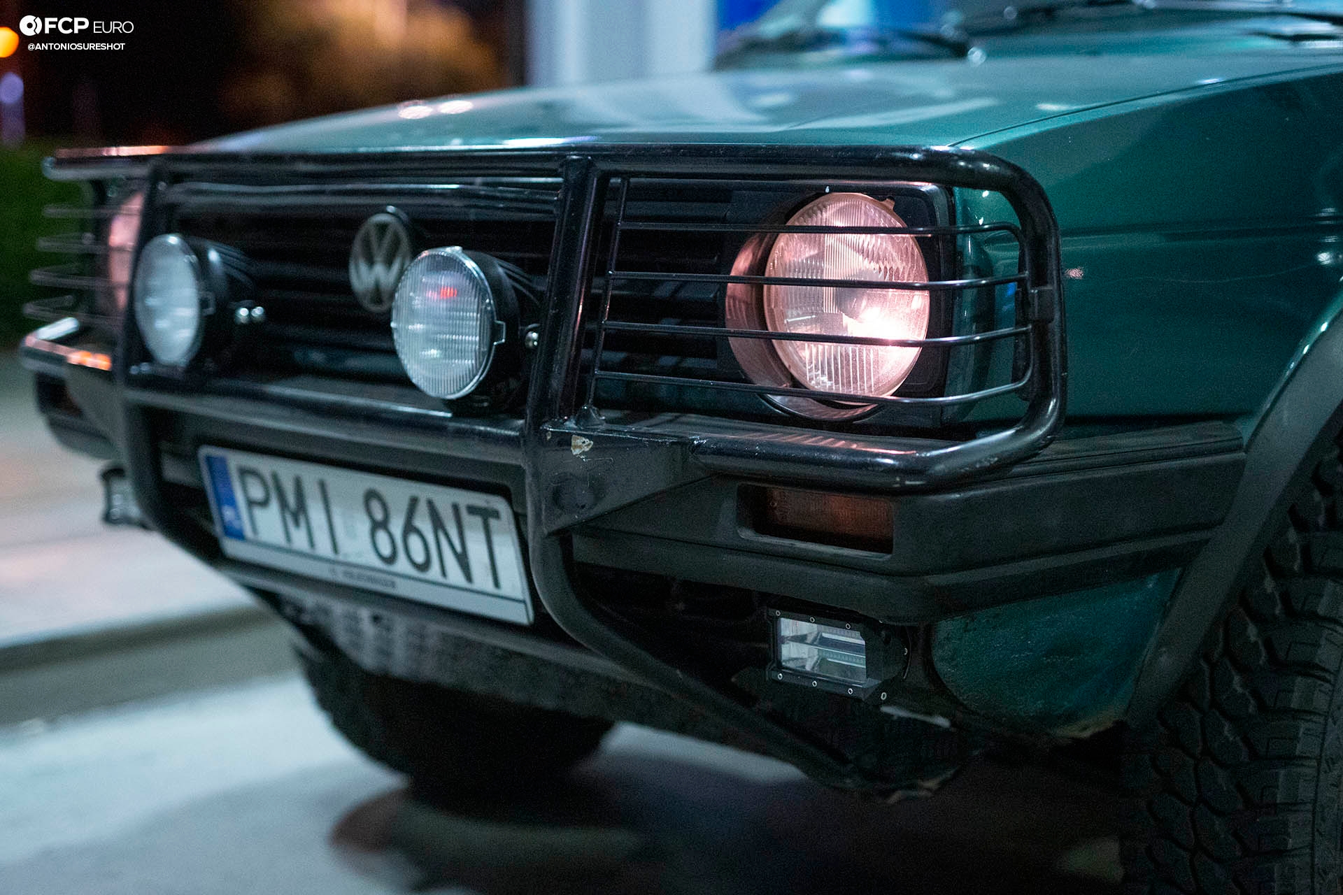 Turbo-Diesel VW Golf Country Headlight Brushgaurd
