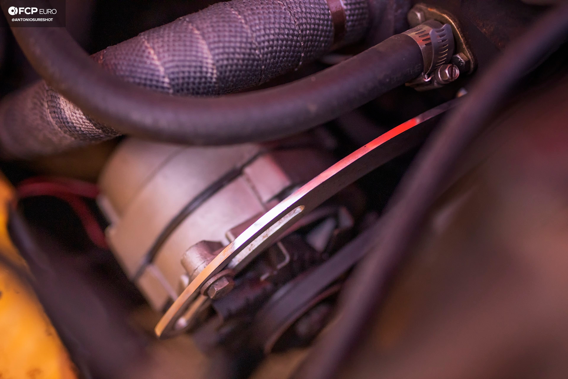 Volvo 142S Weber carbs EOSR0630