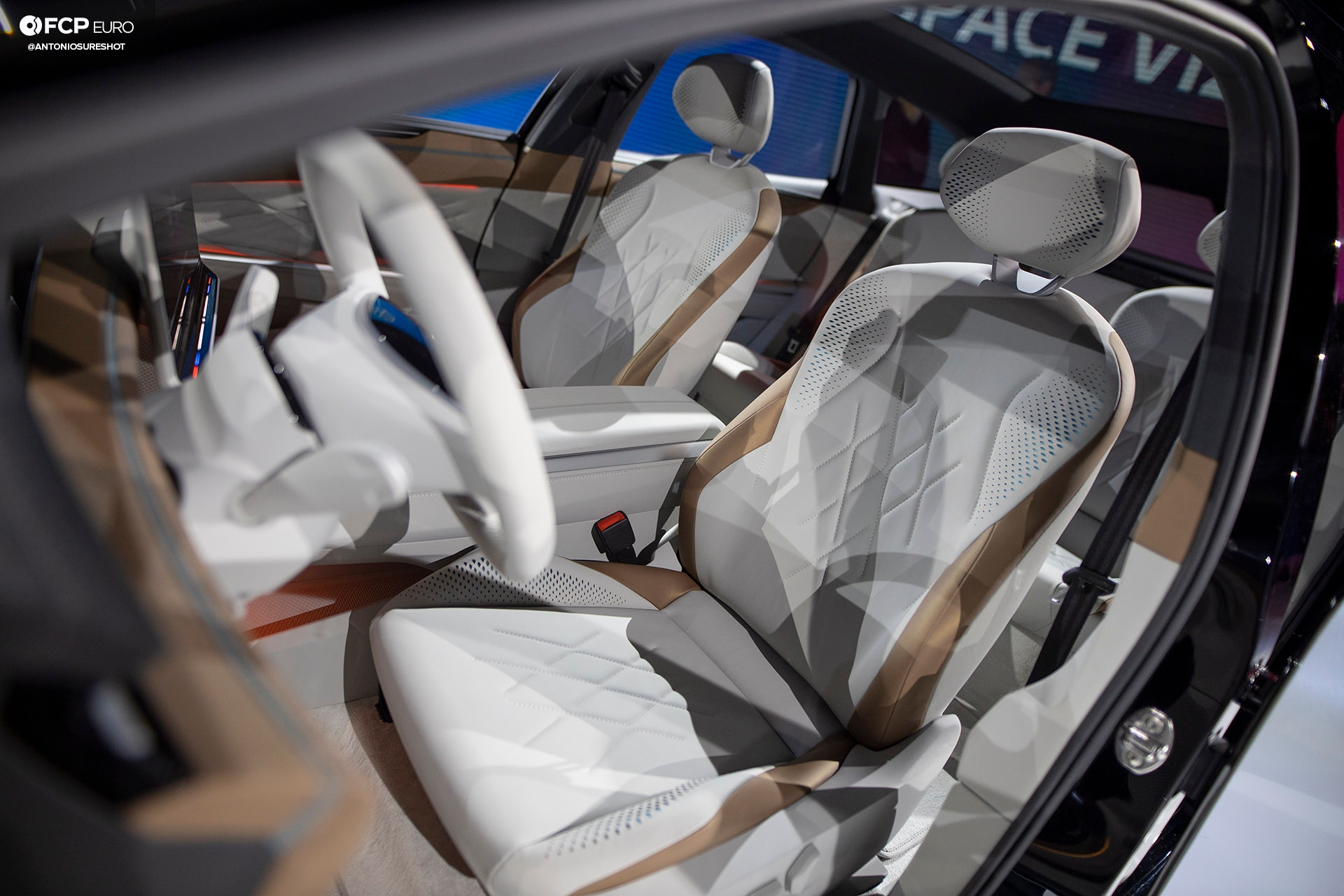 Volkswagen VW ID Vizzion Electric Future Petersen Museum ID. R