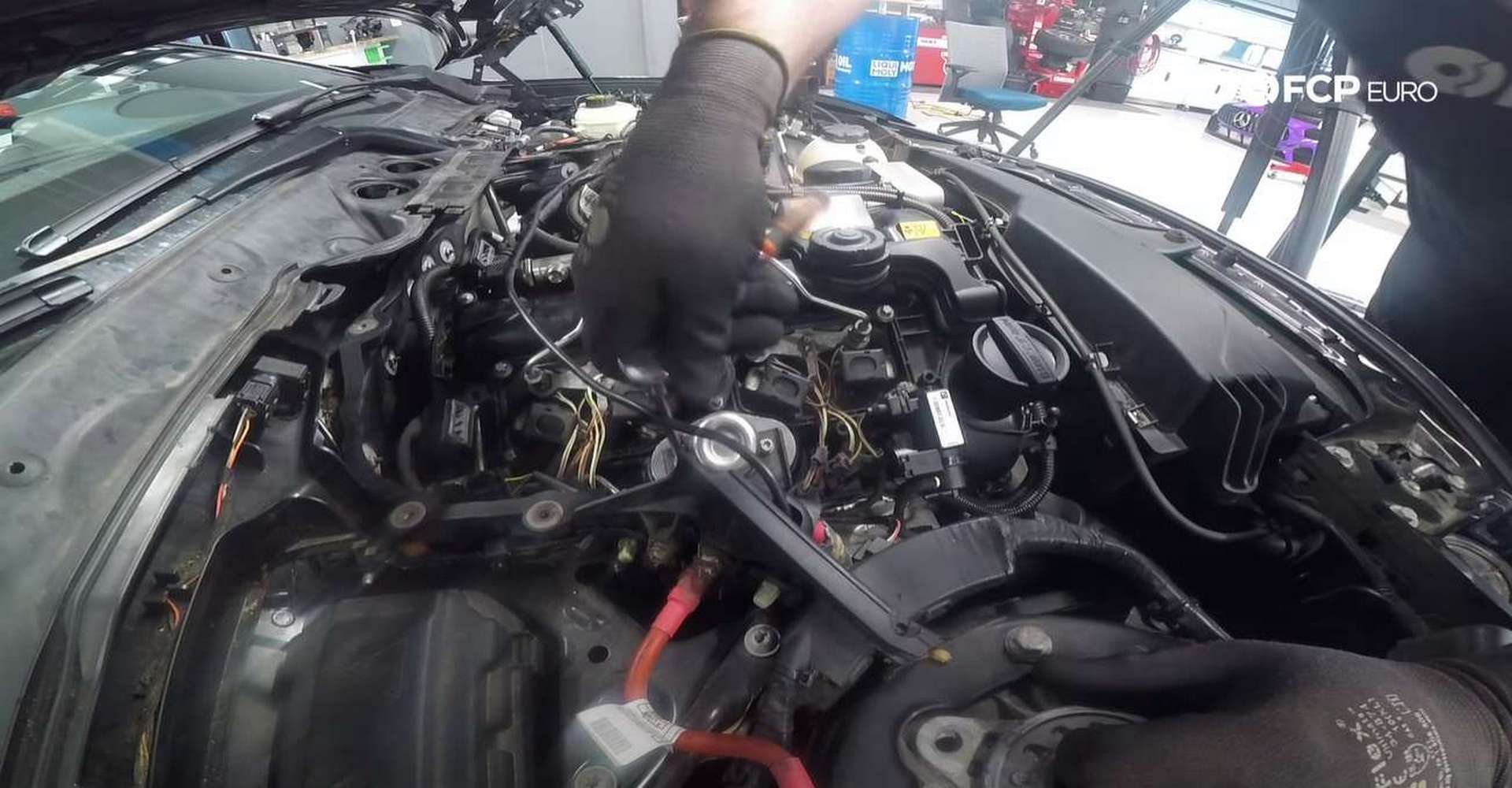 16-DIY-BMW-F30-Valve-Cover-Replacement_Removing-Fuel-System
