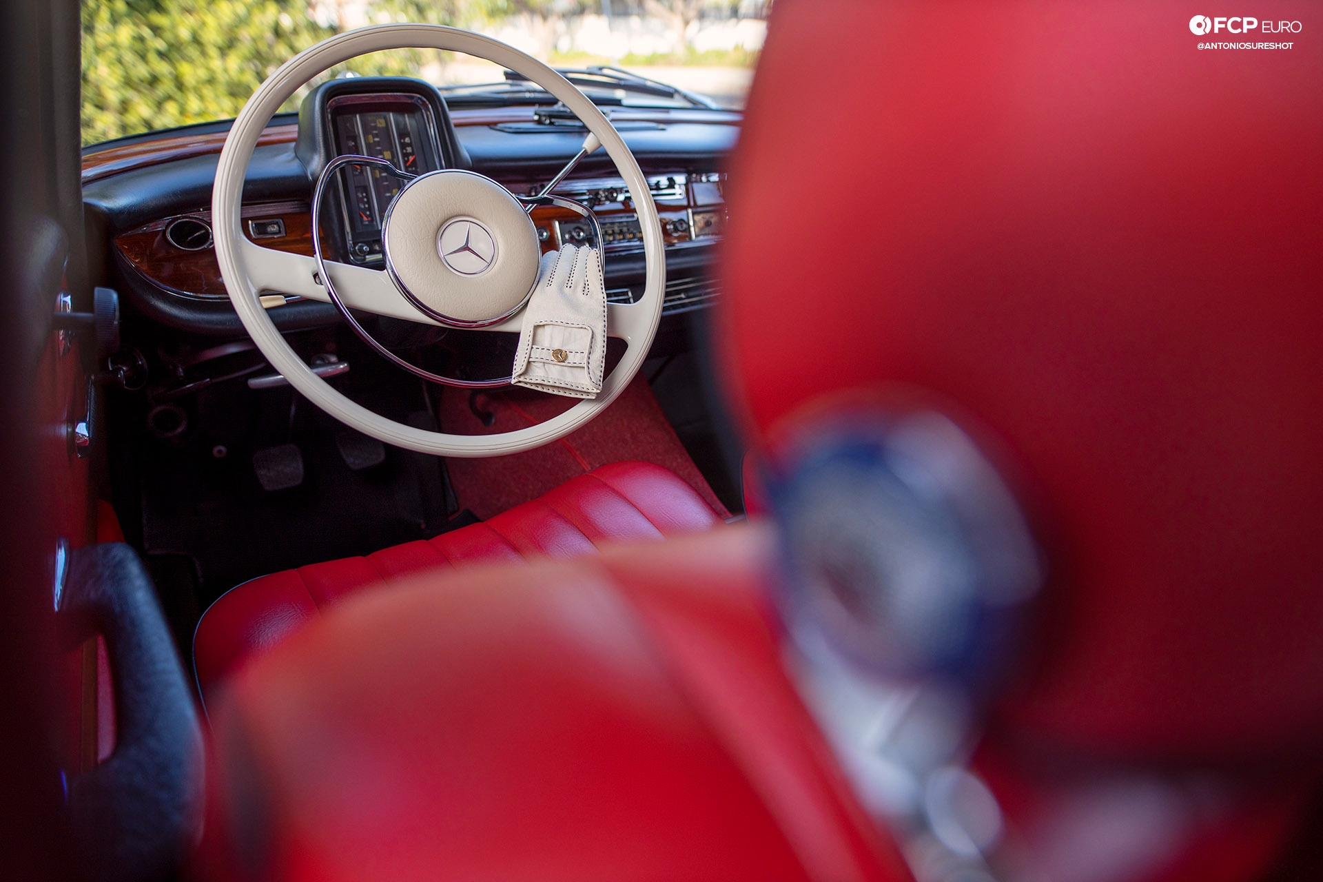 Mercedes Benz 220S Heckflosse Fintail W111 Belinda Benzo EOSR7625