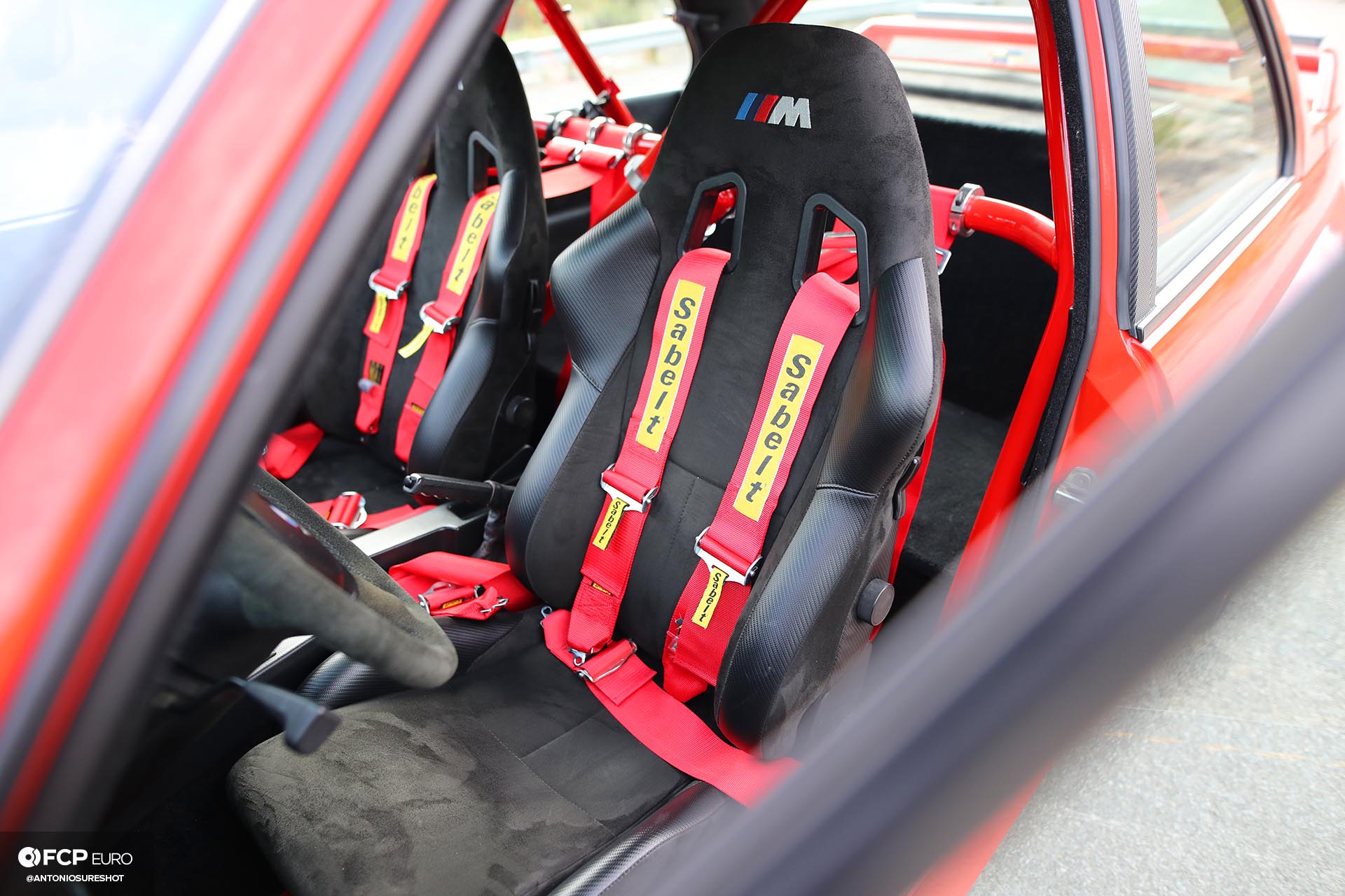 E30 M3 Supercharged metal widebody Sparco Sabelt