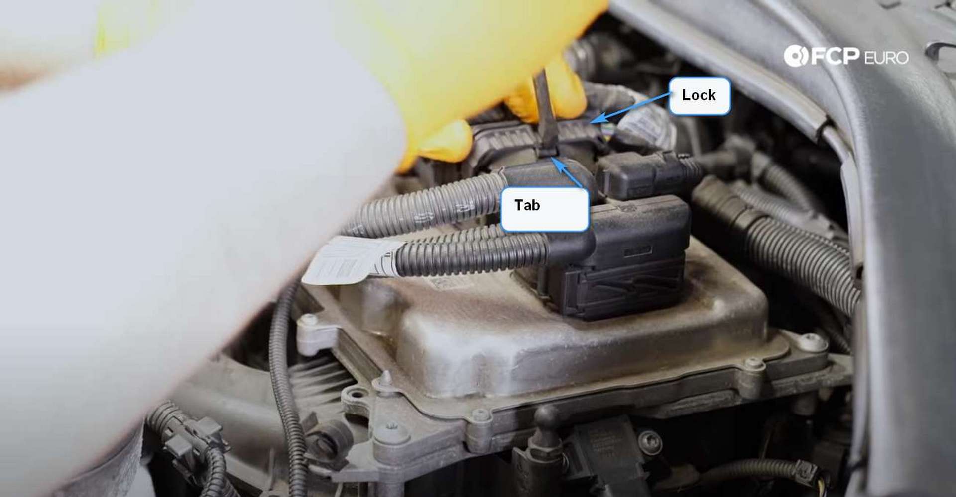DIY BMW F30 Oil Filter Housing Gasket Replacement unplugging the DME