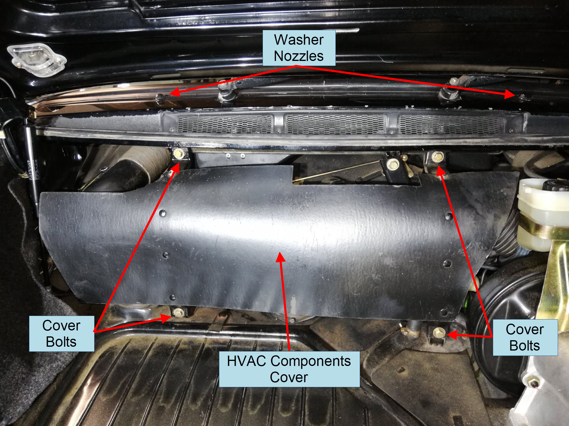 Air-cooled Porsche 911 washer nozzles and HVAC cover
