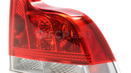 How To Replace The Tail Lamp Assembly On A Volvo S60