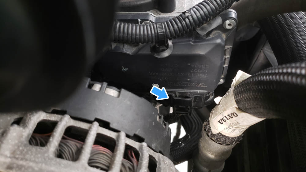Volvo V60 P3 Water Pump Replacement Intake Manifold Electrical Connector
