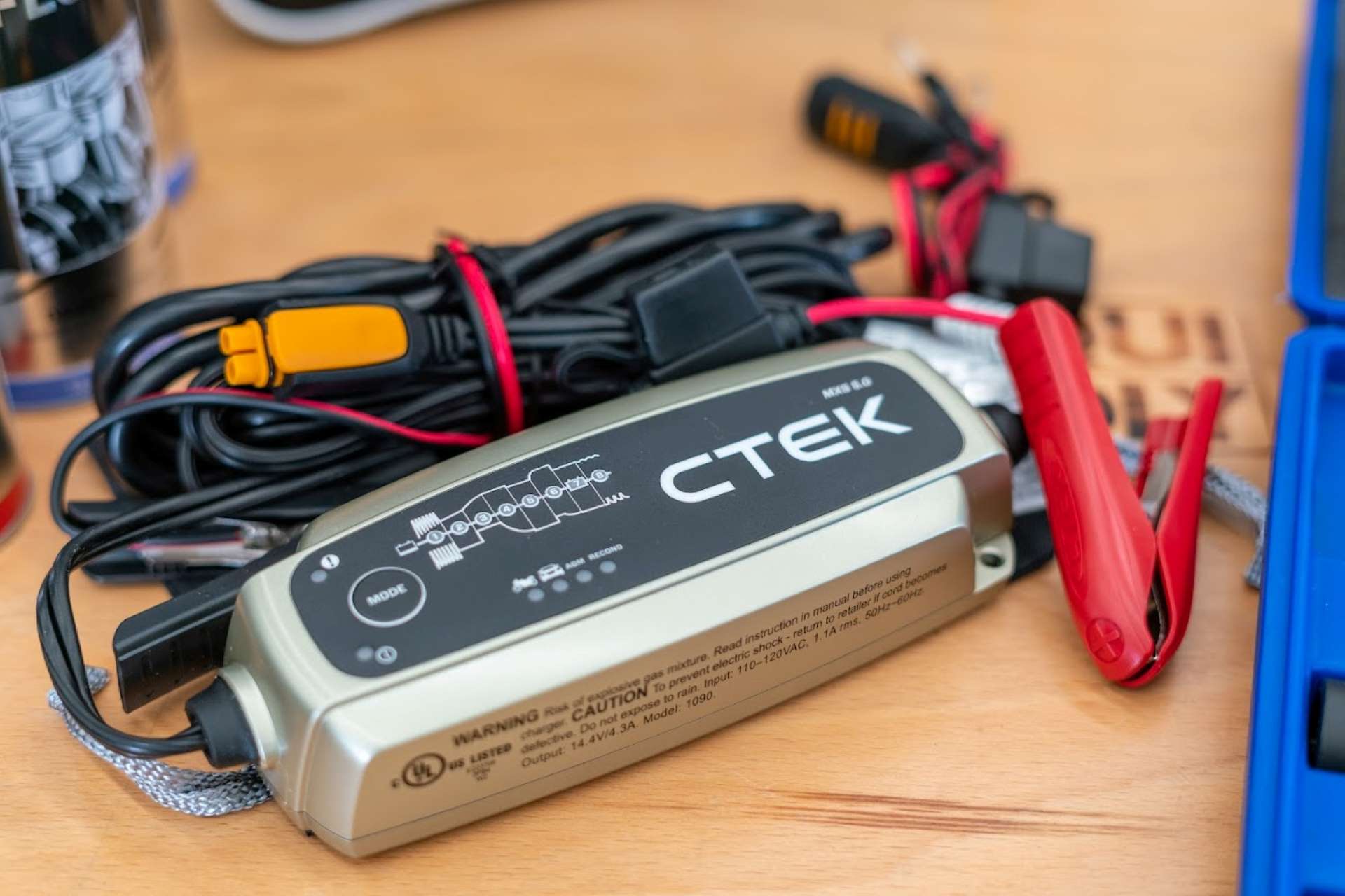 FCP Euro 2021 Holiday Gift Guide CTEK MXS 5.0