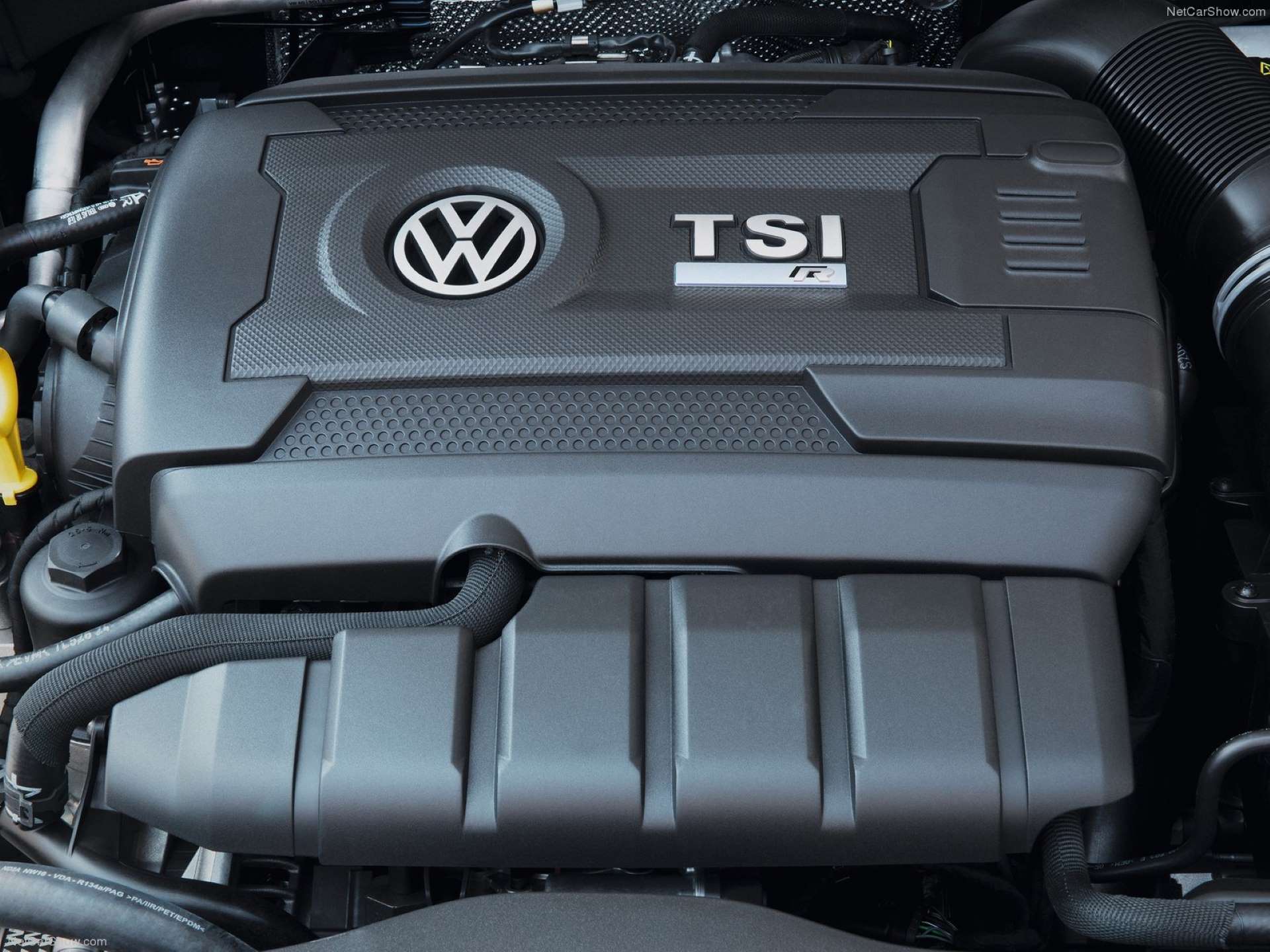 Volkswagen Mk7 Golf R Engine