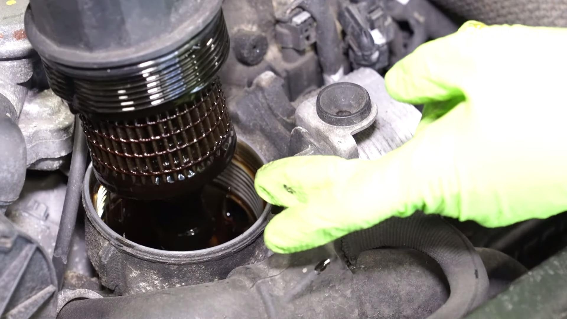 10_Mercedes-Benz oil change DIY