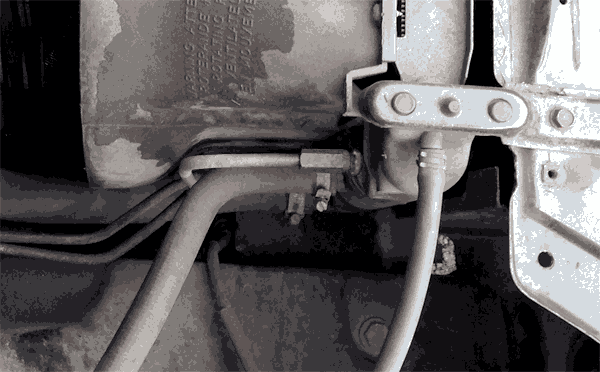 graphic-trans-spout