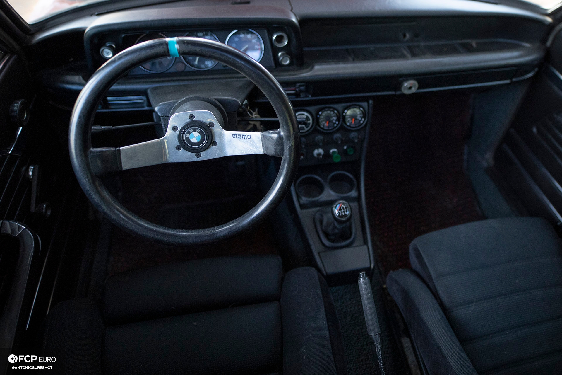 E10 BMW 2002 Touring Widebody EOSR2446