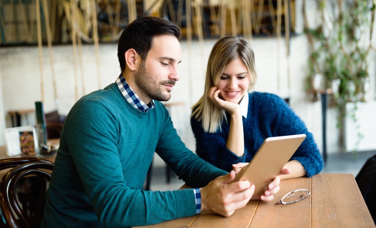 couple taking their language testing and assessment test together