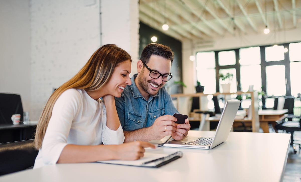 couple learning business english online