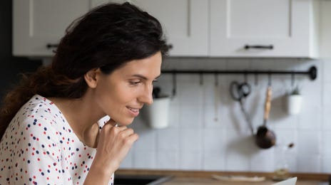 woman taking her online intensive classes