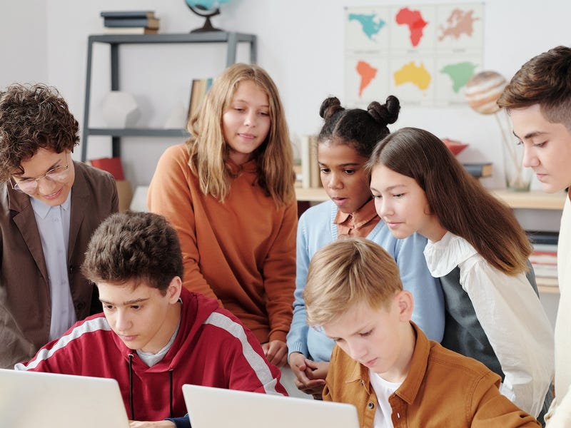 5 reasons to teach your kids a foreign language