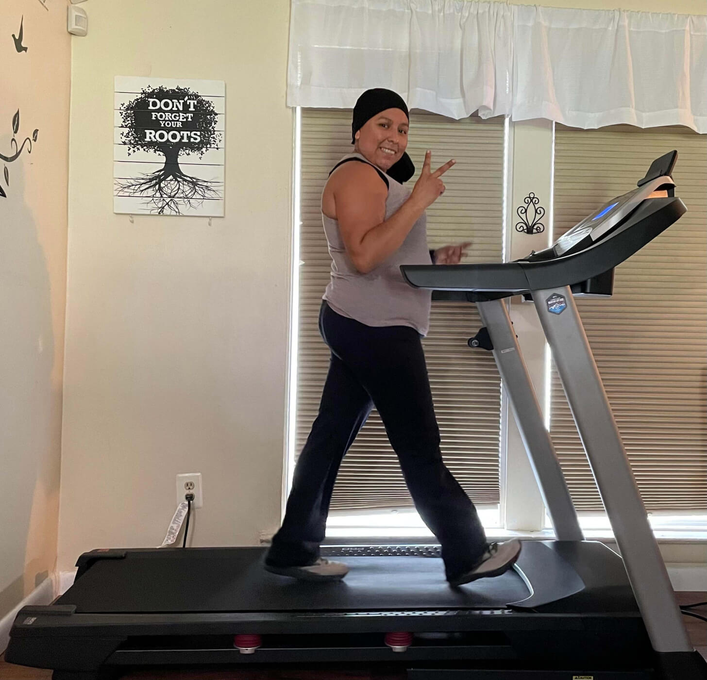 iFIT Member Sylvia Rodriguez treadmill class iFIT Member Sylvia Rodriguez treadmill workout