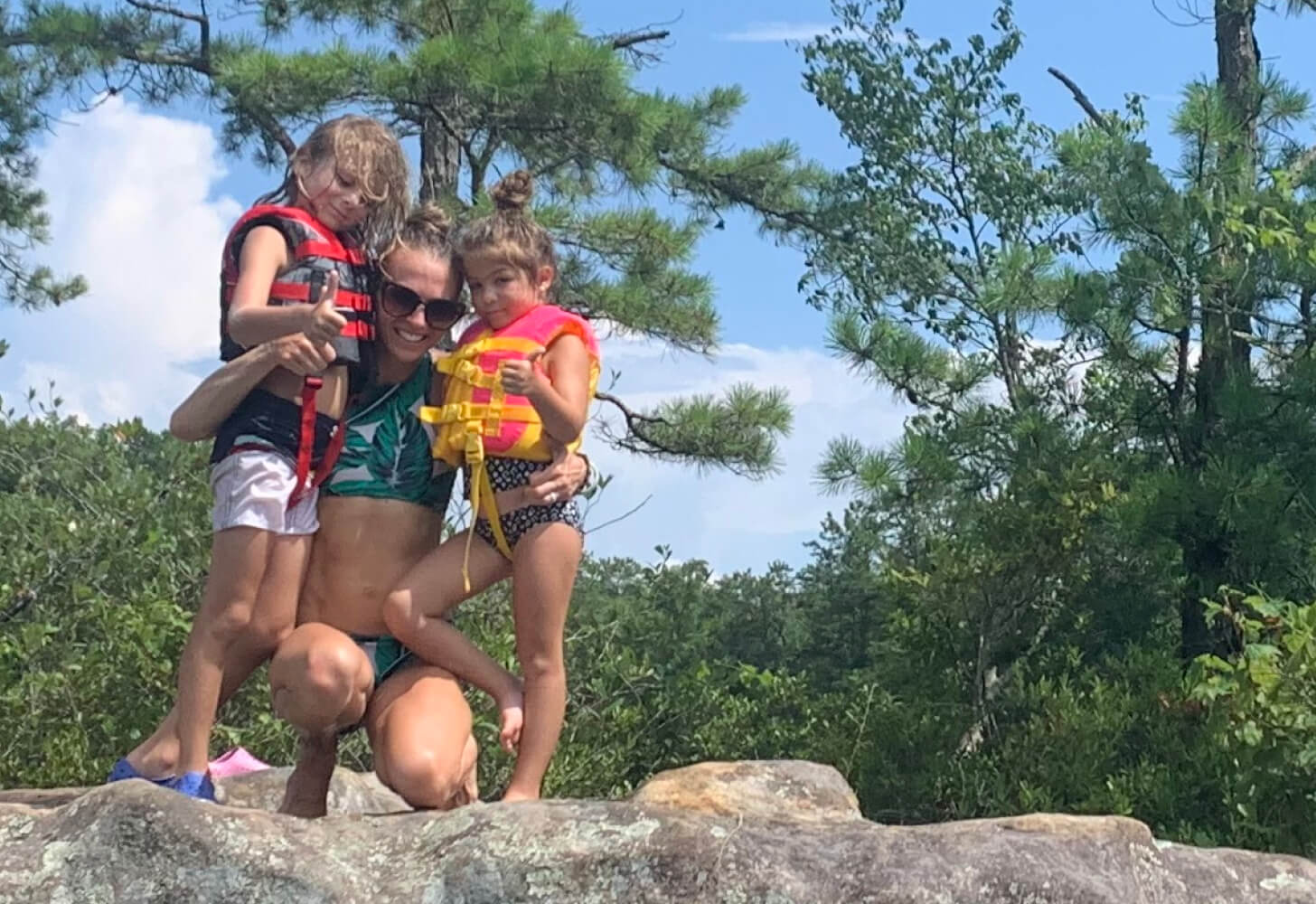 Celebrate Mother’s Day with iFIT Trainer Elyse Miller iFIT Trainer Elyse Miller and her kids go on outdoor adventures