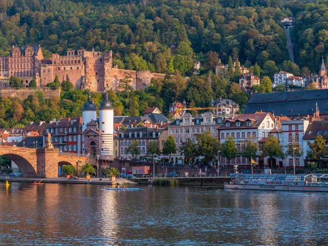 Heidelberg_shutterstock_2177637329