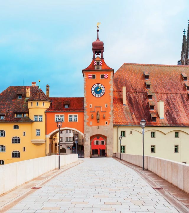 Regensburg_shutterstock_2578634097
