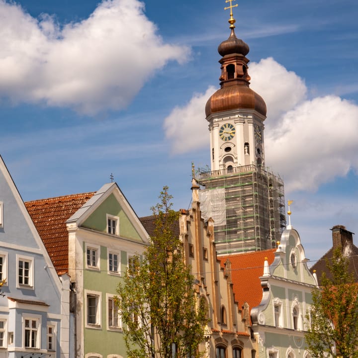 Freising_shutterstock_2501411937