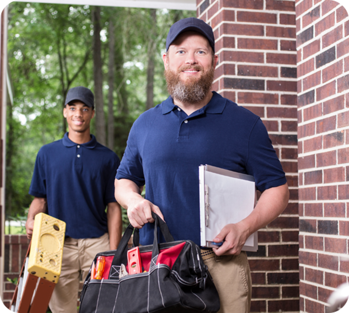 techs at customer home