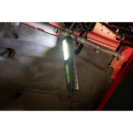 SUPER FORM 600 LUMENS RECHARGEABLE WORK LIGHT-GREEN