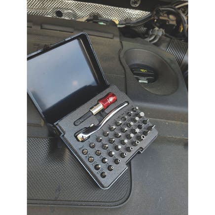 38 PIECE 1/4" DRIVE MINI RATCHET AND BIT SET