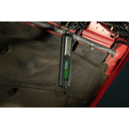 SUPER FORM 600 LUMENS RECHARGEABLE WORK LIGHT-GREEN