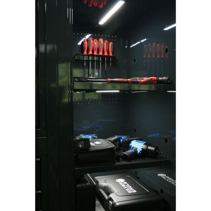 SLIDING SHELF LOCKER LIGHTS (3) 18" LED