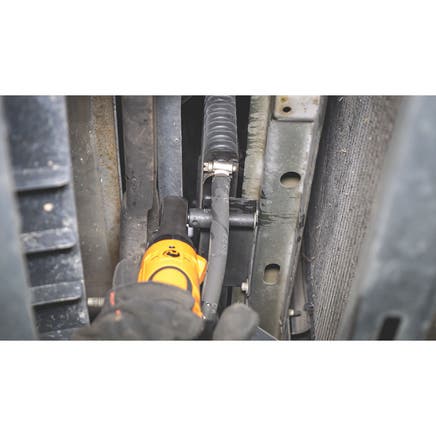 16V CORDLESS INFINIUM™ 3/8" SEALED HEAD RATCHET KIT - ORANGE