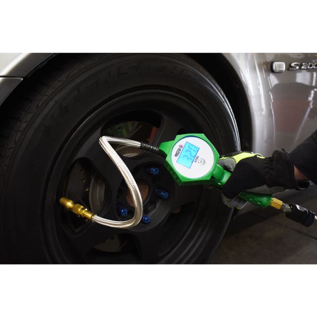 DIGITAL TIRE INFLATOR GREEN DT6G Matco Tools