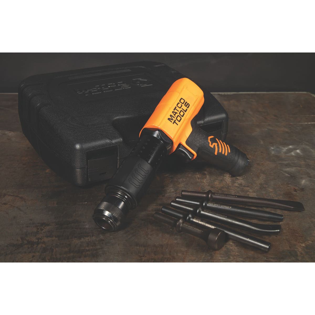 LONG BARREL PNEUMATIC AIR HAMMER KIT ORANGE MT2916KO Matco Tools