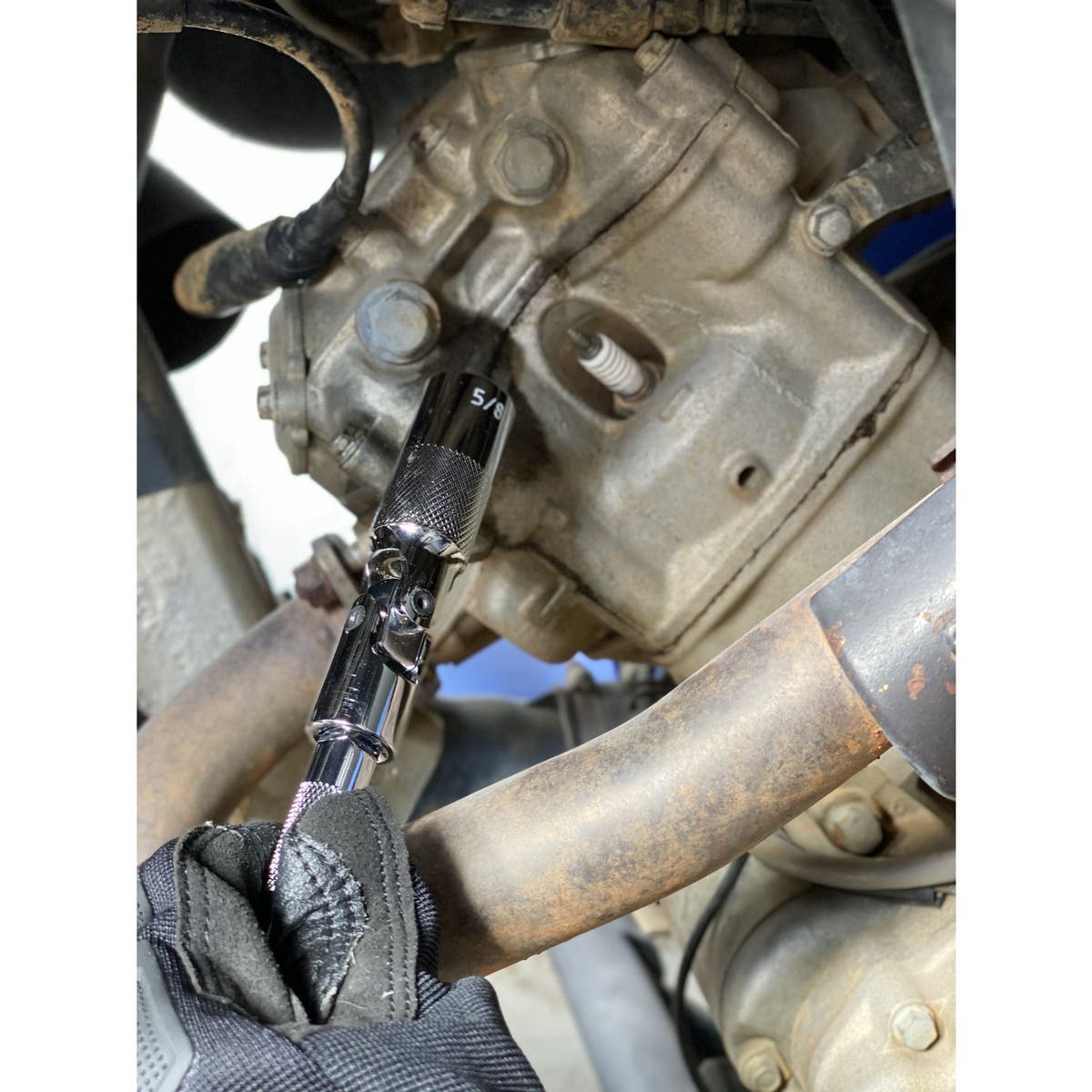 3/8'' DRIVE 14MM METRIC 6 POINT 31/2'' LONG SPRING LOADED UNIVERSAL