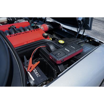 3,000 AMP PORTABLE POWER SOURCE WITH JUMP START FUNCTION