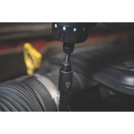 3/8" SOCKET ADAPTER