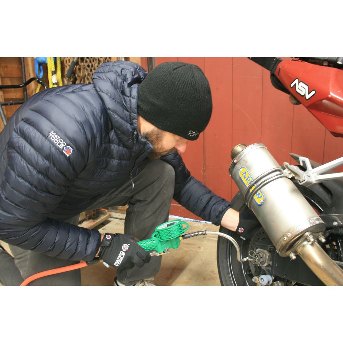 DIGITAL TIRE INFLATOR GREEN DT6G Matco Tools