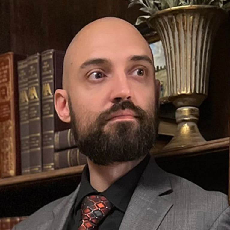 Garrett Calpouzos