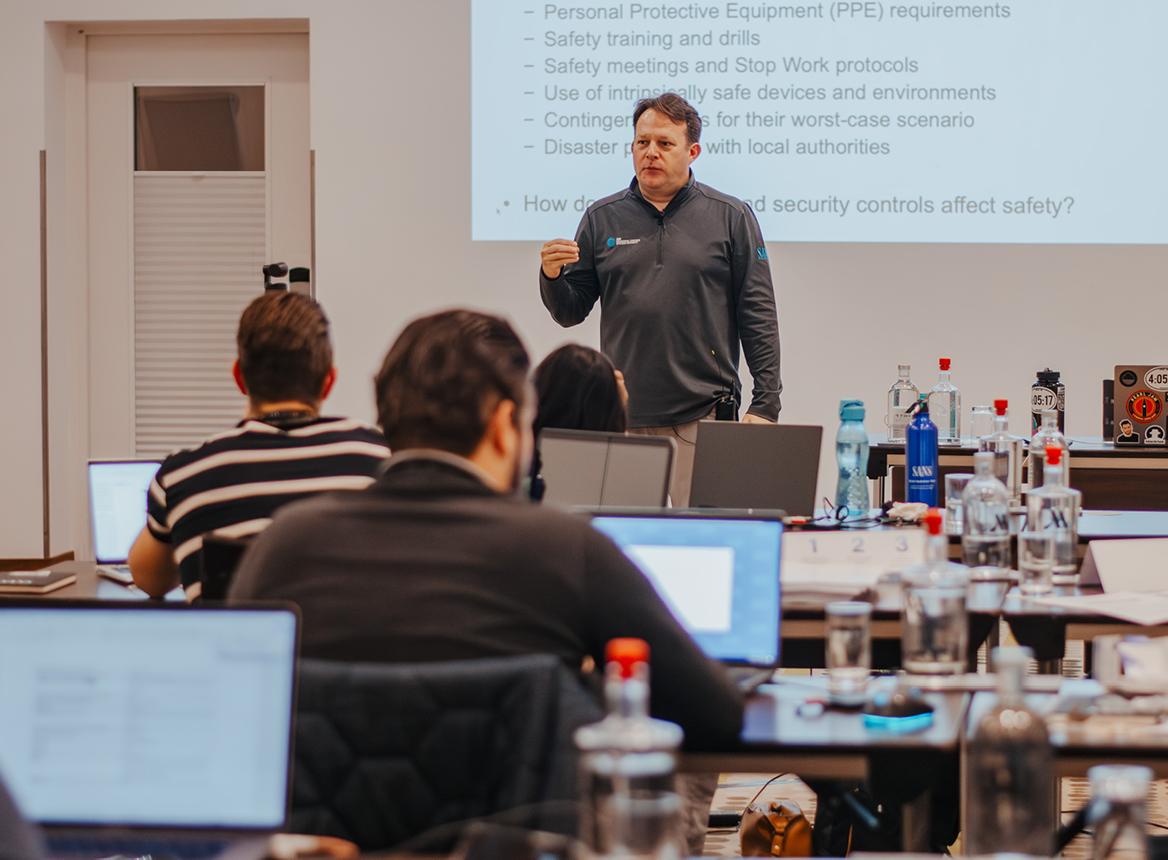 Teacher in SANS Classroom