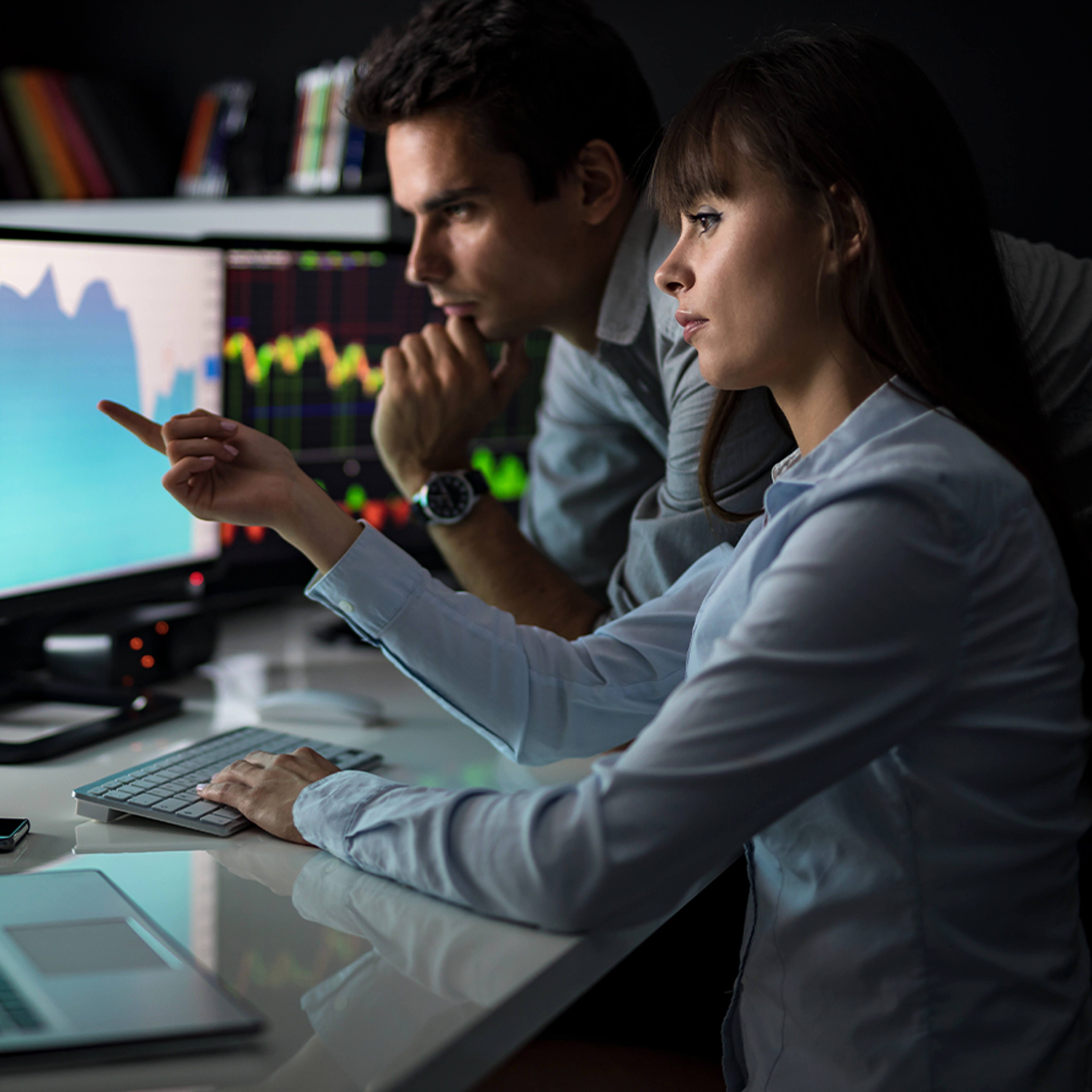 Woman Pointing, Man Thinking