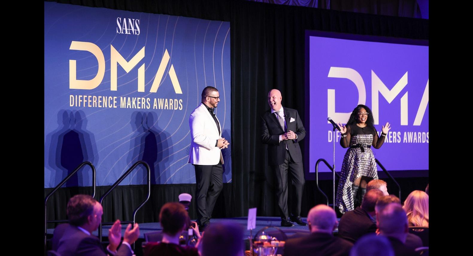 (photo credit: Jon Fleming): https://www.jonflemingphotography.com/