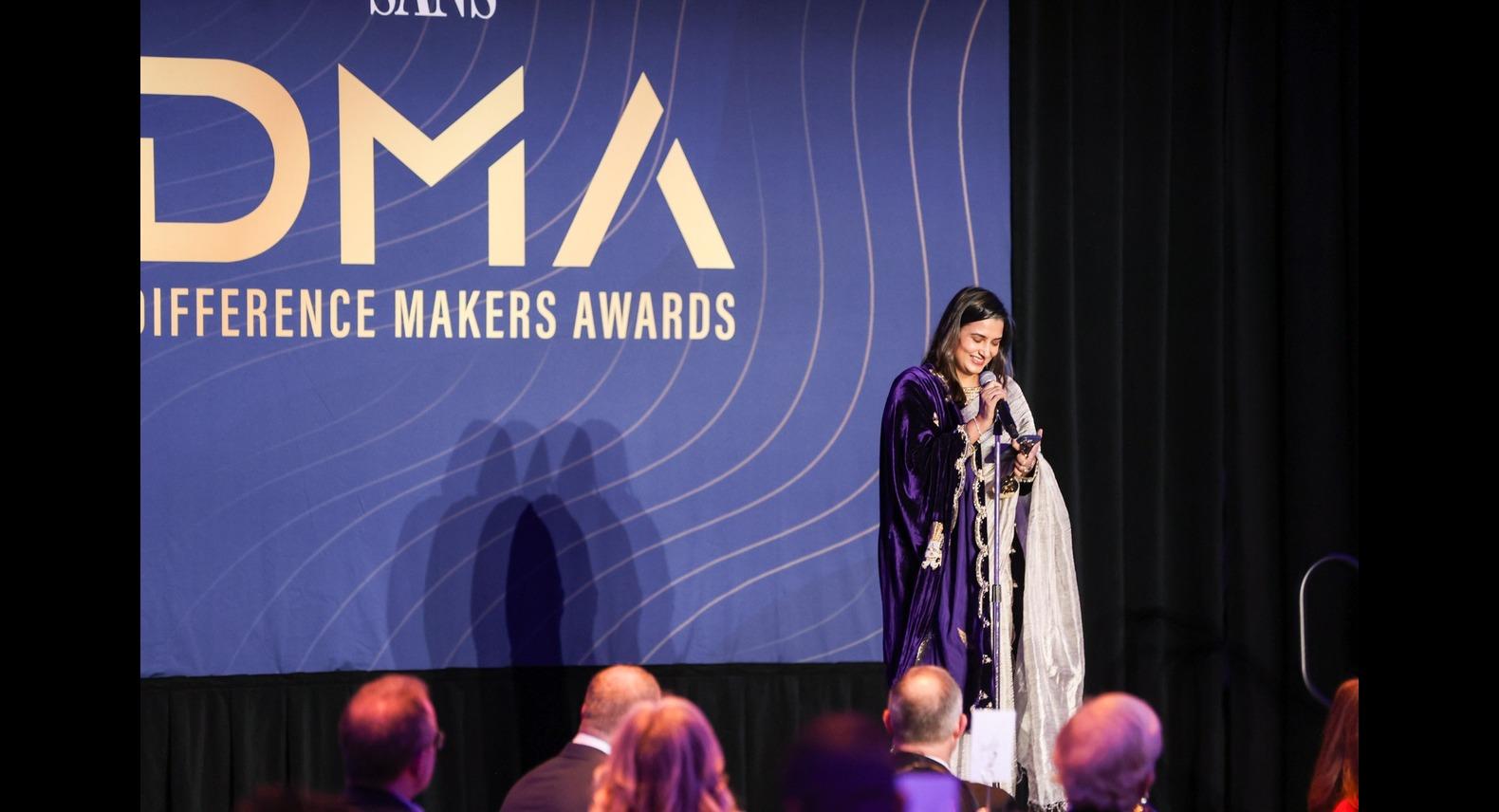 (photo credit: Jon Fleming): https://www.jonflemingphotography.com/