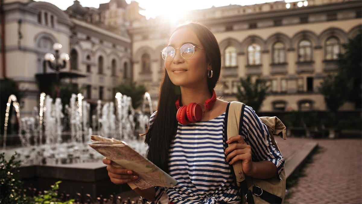 Woman travelling around France.