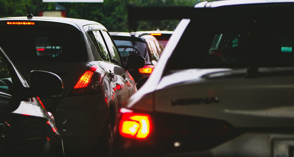 Traffic jams make you angry in Italian.