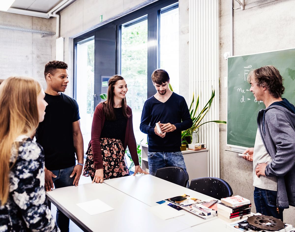 3 Benefits of Outsourcing A World Language Department at your School