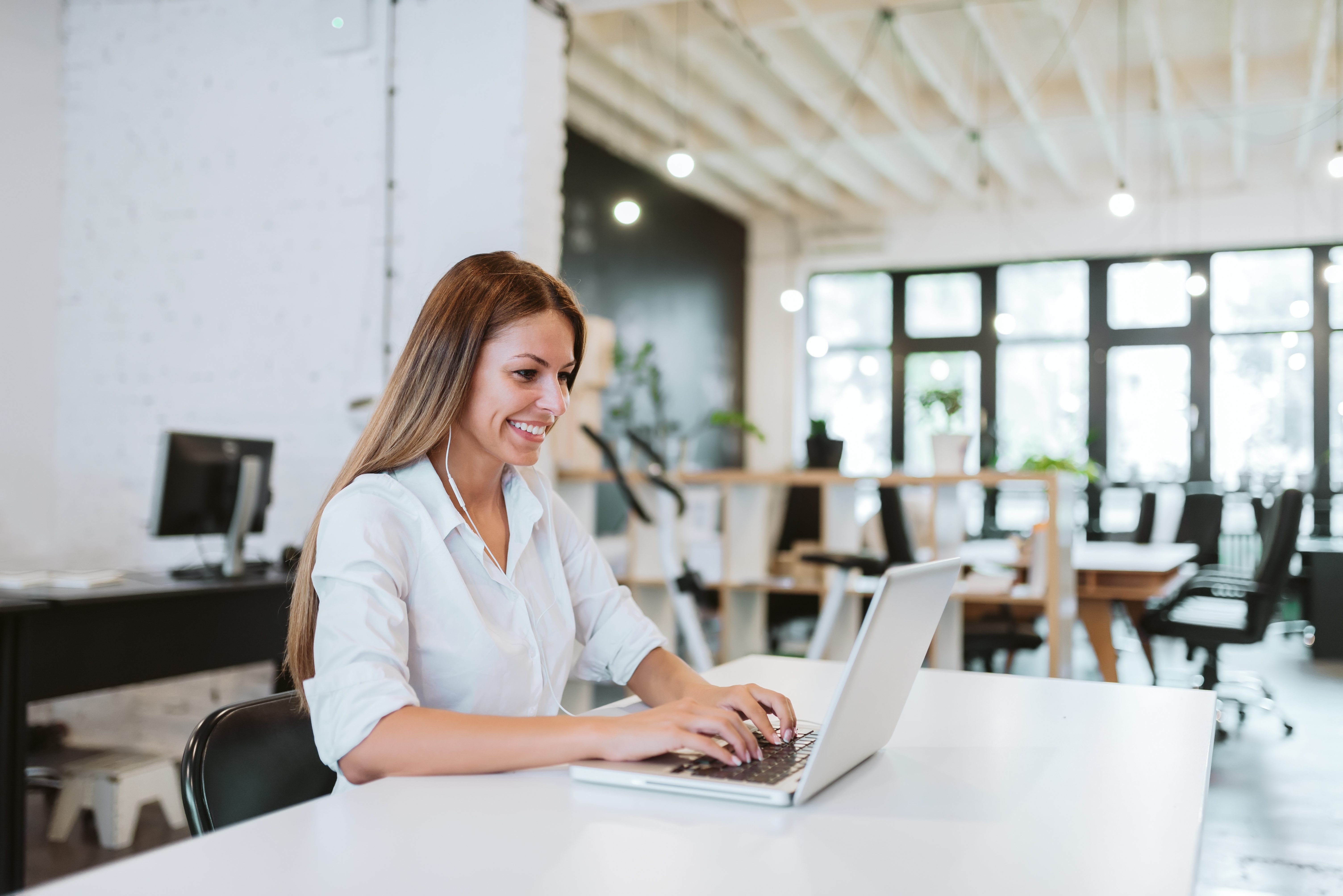 Teach French Jobs Become An French Teacher With Berlitz   Istock 1041040428 