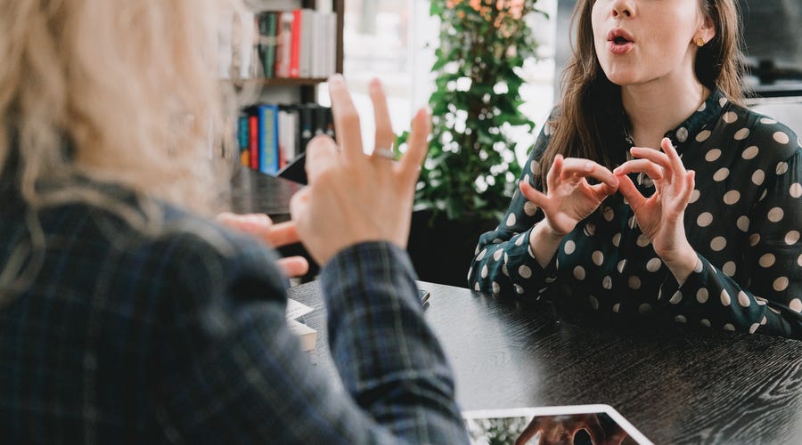 Learning Sign Language: 5 Of The Most Powerful Benefits