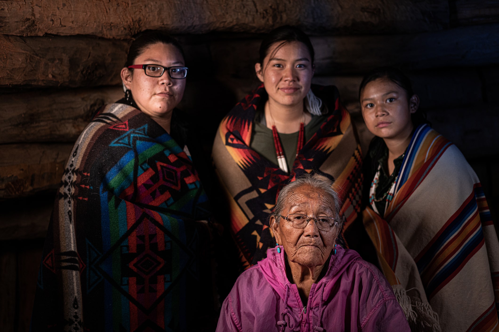 Native American family who can speak indigenous American languages